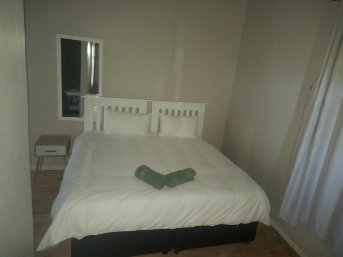 The Border Post, Bed And Breakfast Bergville Bagian luar foto