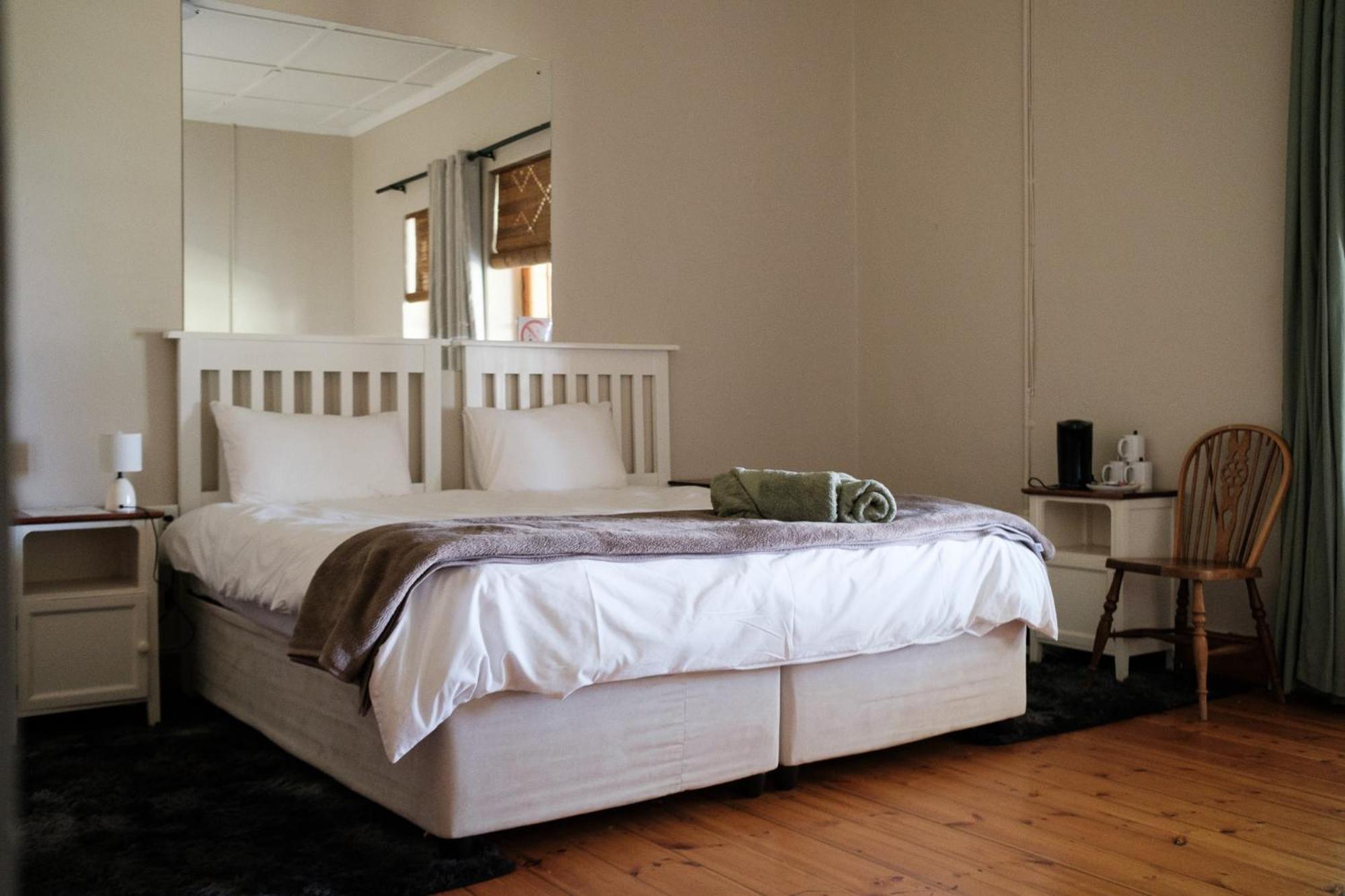 The Border Post, Bed And Breakfast Bergville Bagian luar foto