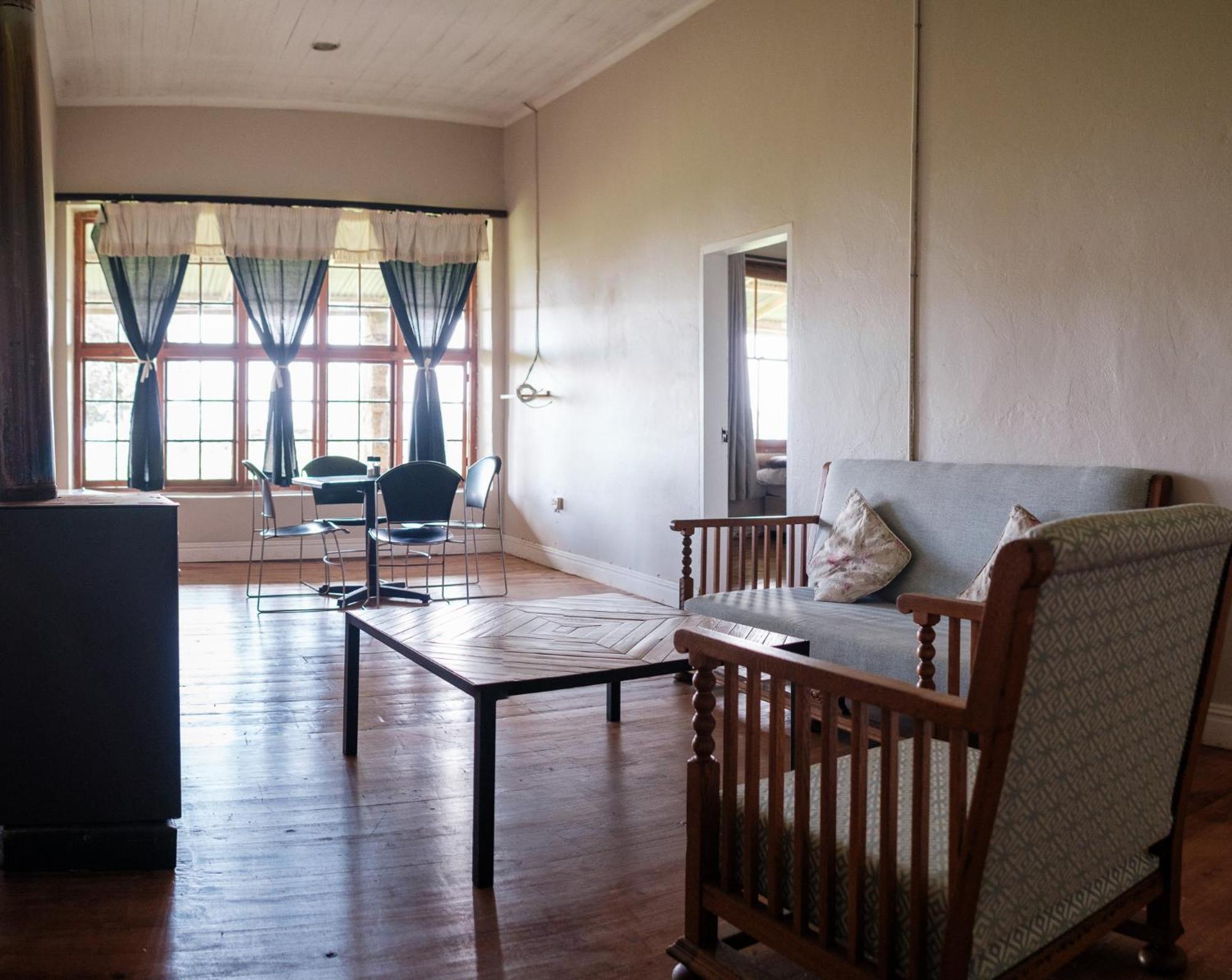 The Border Post, Bed And Breakfast Bergville Bagian luar foto